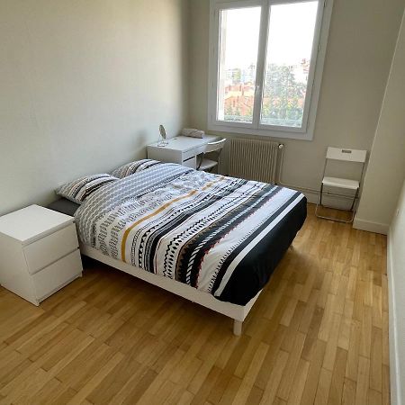 T4 3 Chambres Proche Grattes Ciel, Villeurbanne, Meuble Exterior photo