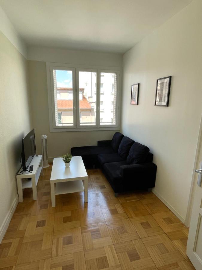 T4 3 Chambres Proche Grattes Ciel, Villeurbanne, Meuble Exterior photo